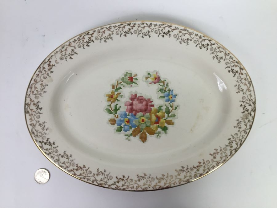 Pair Of Oval Platters One Is Eastern China 24K Gold [Photo 5]