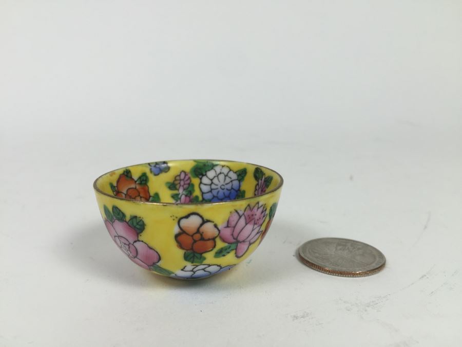 Small Chinese Signed Cup, Pair Of Japanese Figurines And Small Crystal Bowl With Spoon [Photo 2]