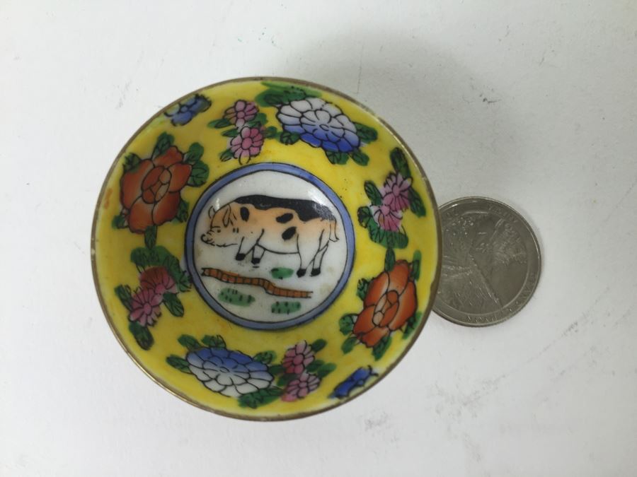 Small Chinese Signed Cup, Pair Of Japanese Figurines And Small Crystal Bowl With Spoon [Photo 3]