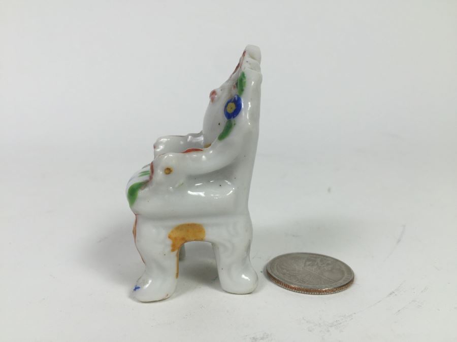 Small Chinese Signed Cup, Pair Of Japanese Figurines And Small Crystal Bowl With Spoon [Photo 6]