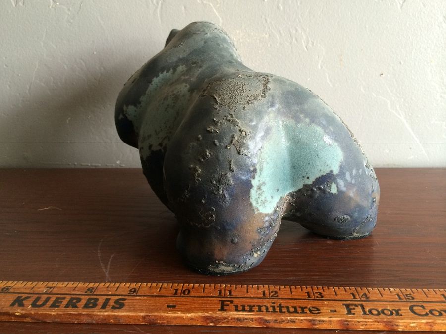 Alaskan Pottery Bear - Signed on Bottom [Photo 4]