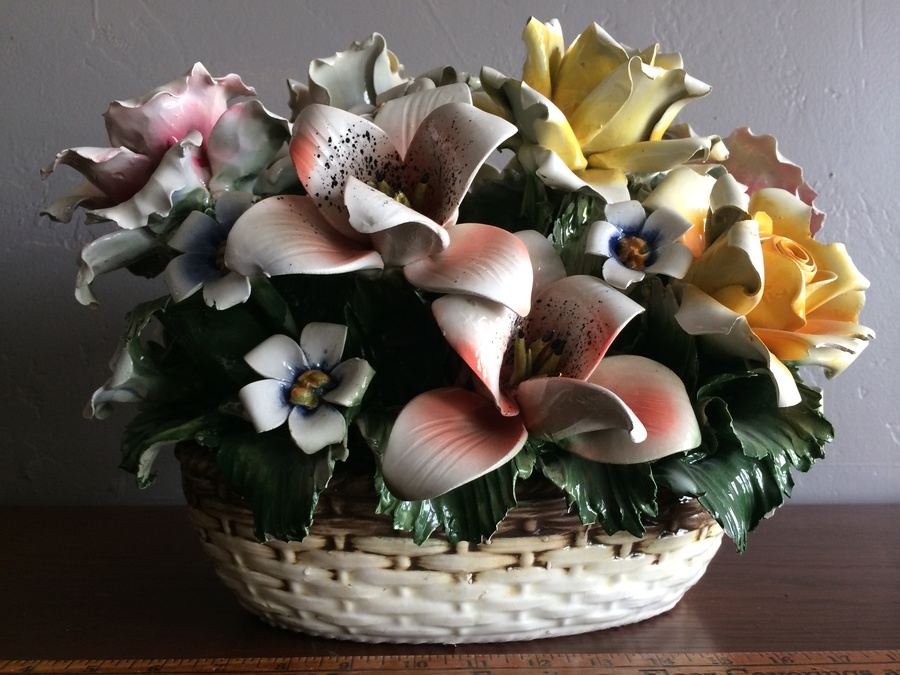 Large Floral Capodimonte Italy Centerpiece [Photo 4]
