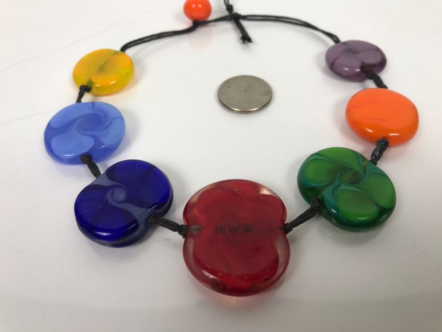 Colored Art Glass Necklace [Photo 6]