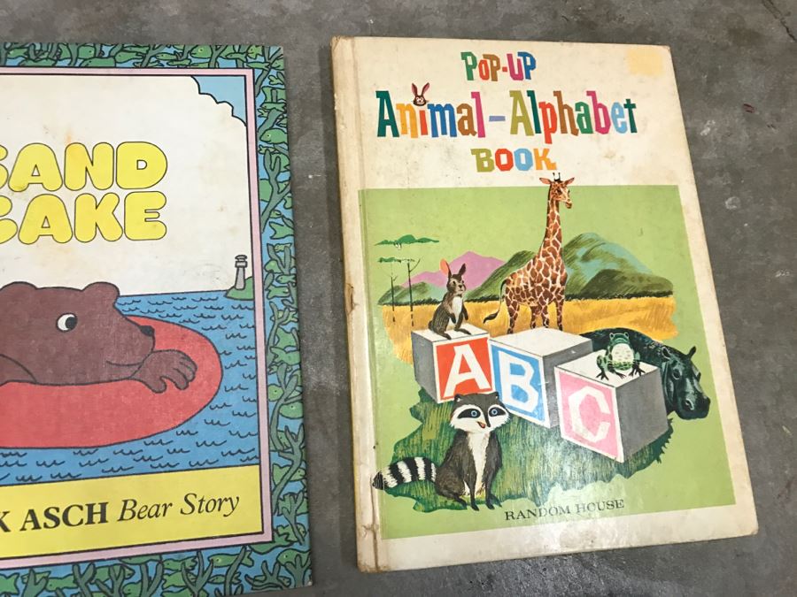 JUST ADDED - Collection Of Children's Vintage Books [Photo 16]