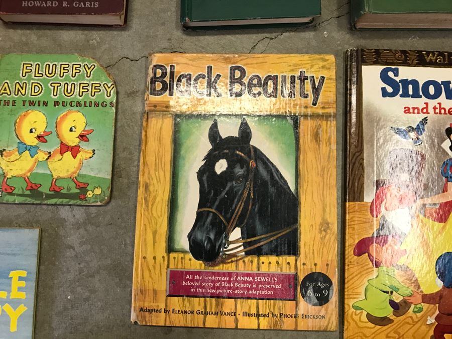 JUST ADDED - Collection Of Children's Vintage Books [Photo 3]
