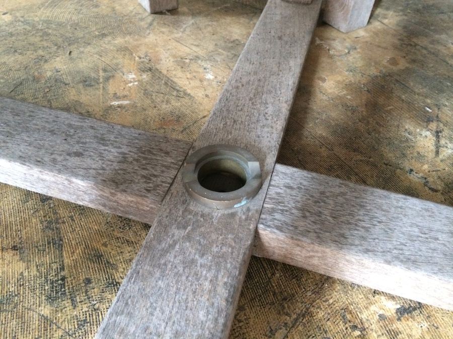 Royal Teak Garden Furniture Outdoor Dining Set with 4 Chairs and Blue Cushions [Photo 9]