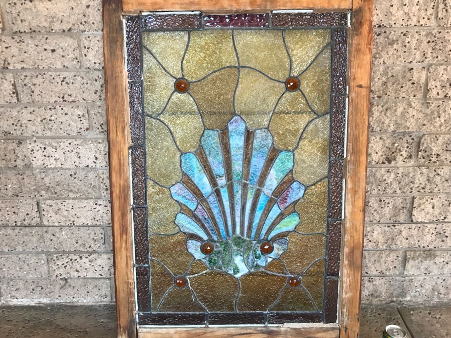 Stunning Vintage Framed Stained Glass Shell Motif 28.5' X 41' [Photo 7]