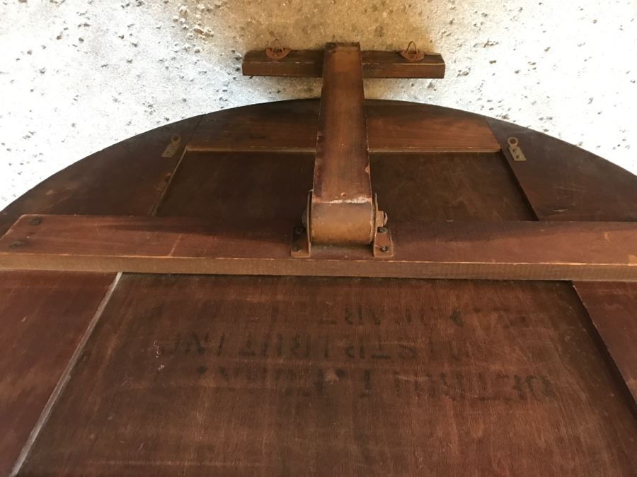 Art Deco Bedroom Set With Vanity And Bench, Dresser With Mirror, Gentleman's Dresser, Nightstand And Full Size Bed By Detroit Furniture Co [Photo 18]