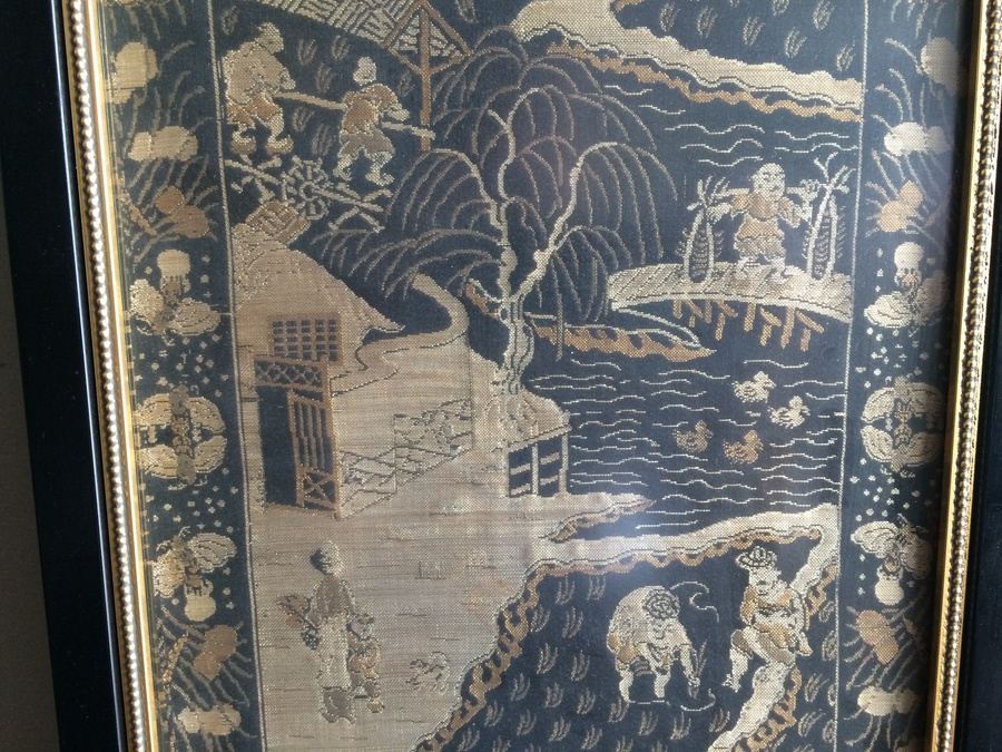 Framed Asian Embroidery [Photo 3]