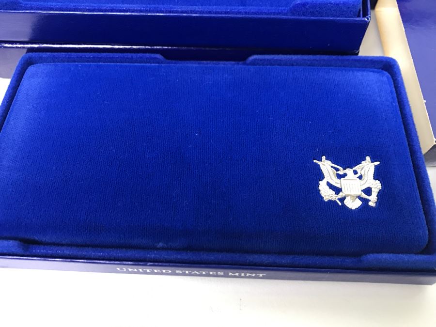 (5) 1986 US Liberty Coins Sets With Liberty Silver Dollar And Liberty Half Dollar [Photo 22]