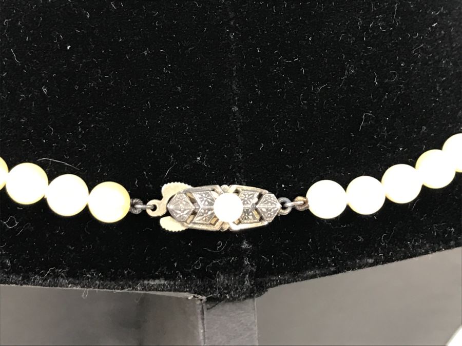 MIKIMOTO Cultured Pearls With Original Documenation From Japan Gem Of Gems Purchased In 1960 16' Choker Strand Necklace Estimate $1,000-$2,000 [Photo 34]