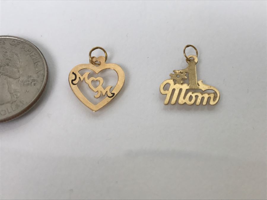 Pair Of 14K Yellow Gold Mom Pendants 0.5g [Photo 2]