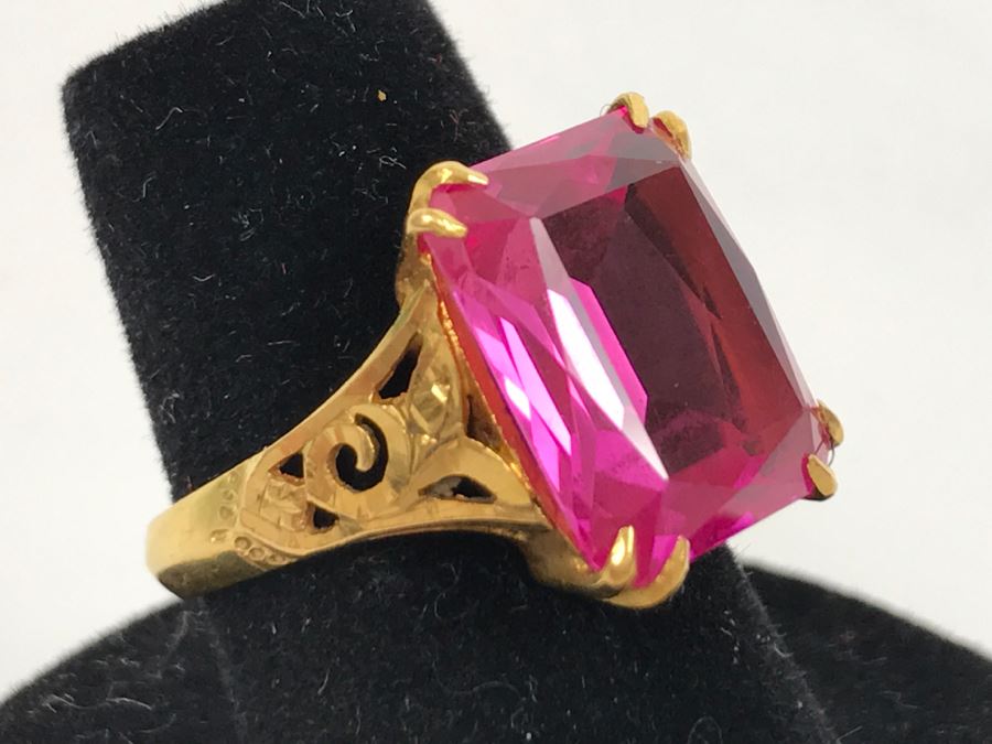 22K Yellow Gold Synthetic Pink Sapphire Ring 6.8g Ring Size 6.5 [Photo 5]