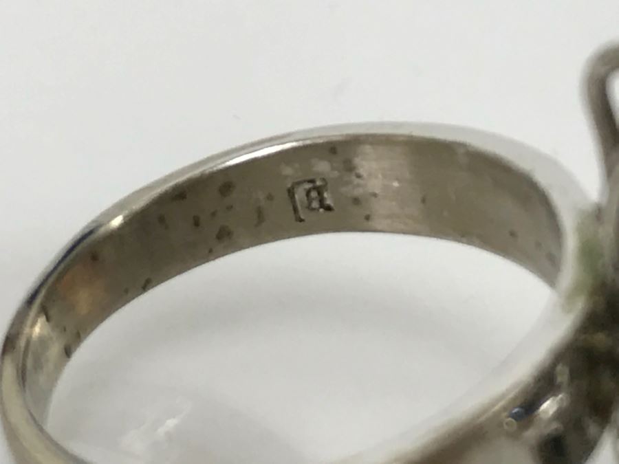 Vintage 14K White Gold Sapphire And Diamond Cocktail Cluster Ring Apx 12.0 Carats Total Of Sapphires And Apx .10CTTW Diamonds 10g FMV $1,000 [Photo 17]