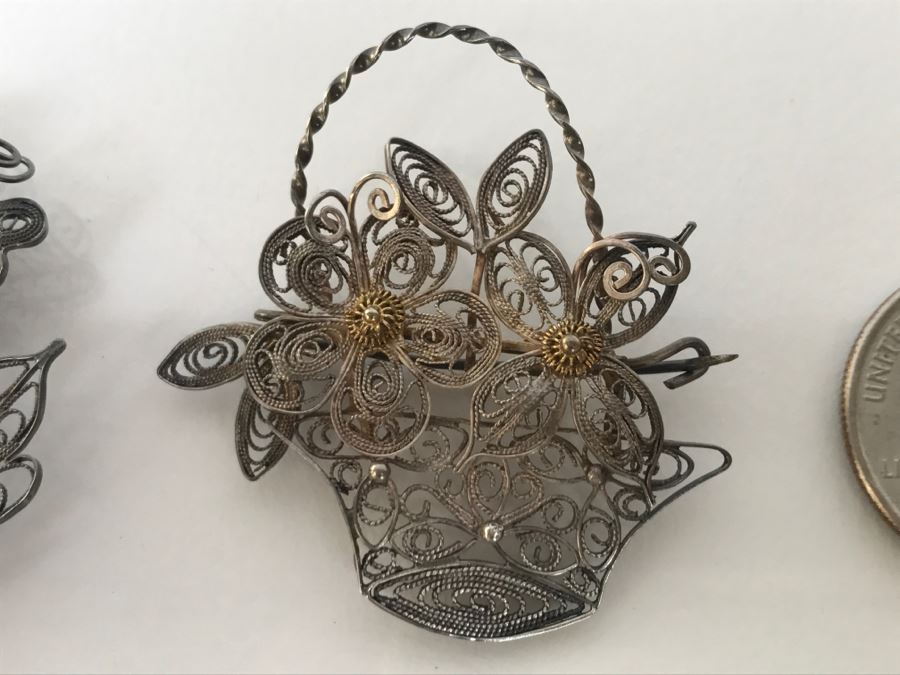 Pair Of Silver Wire Hand Assembled Floral Brooches Pins 9.3g [Photo 2]