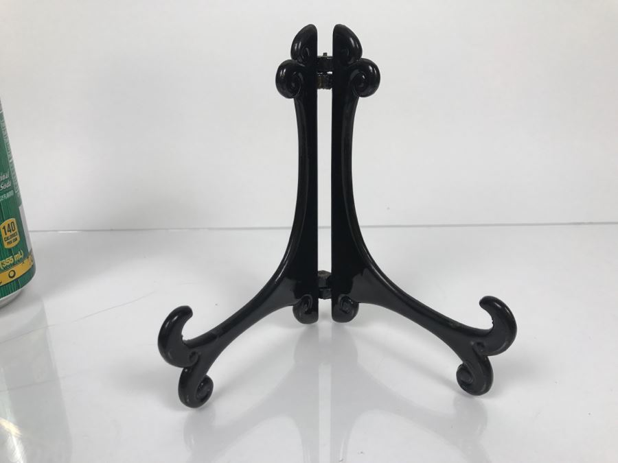 Double Sided Carved Green Stone Plaque With Stand [Photo 13]