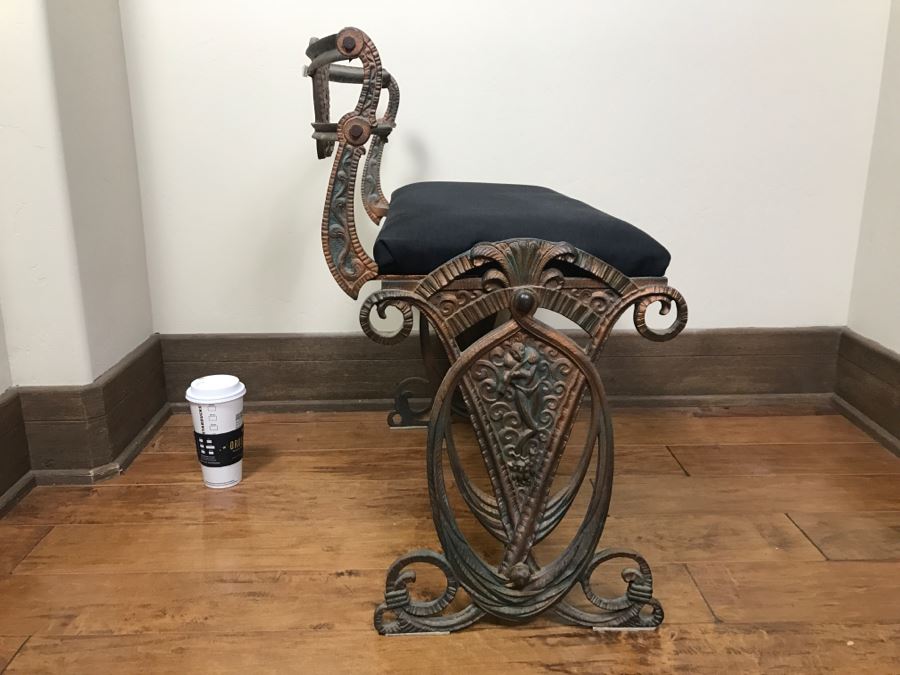 Stylish Wrought Iron Bench [Photo 6]