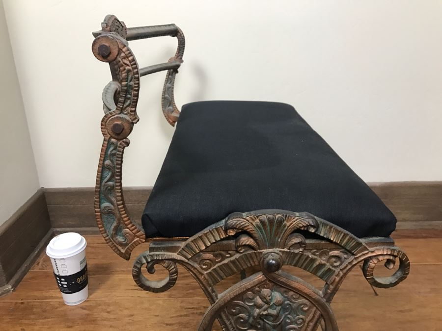 Stylish Wrought Iron Bench [Photo 8]