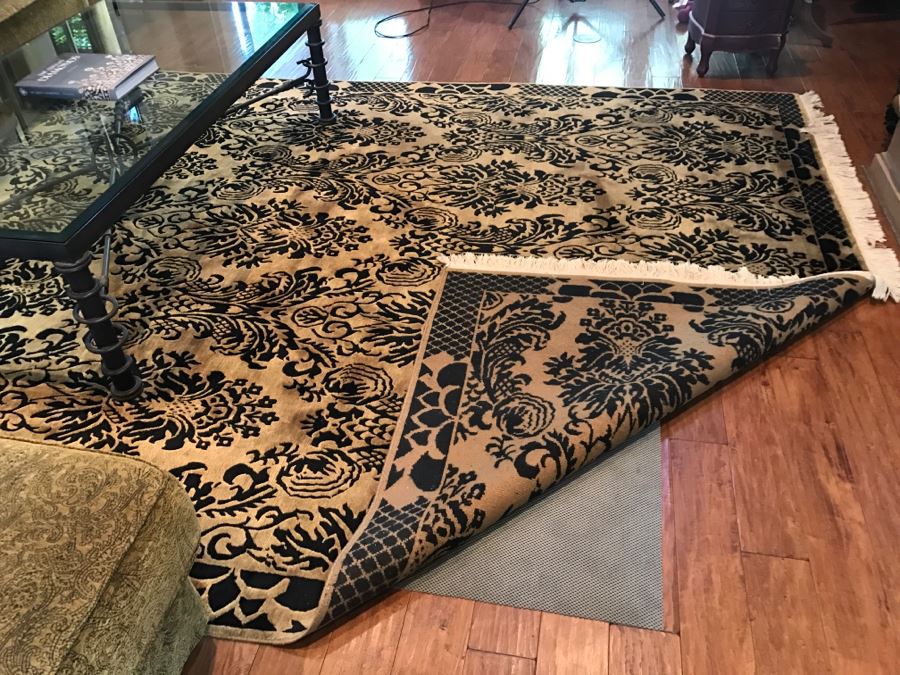 Large Tan And Black Wool Area Rug [Photo 2]