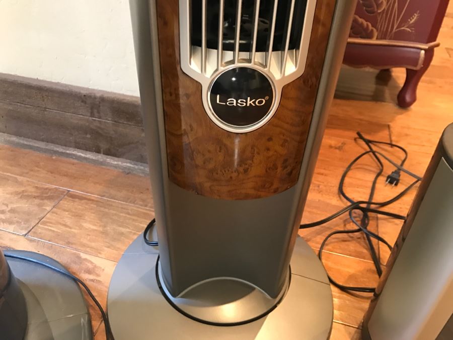 Pair Of Tower Fans And Small Fan By Seville Classics And Lasko [Photo 5]