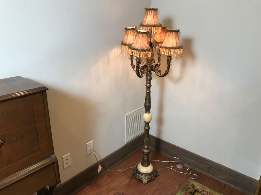 Metal And Marble Floor Lamp [Photo 1]