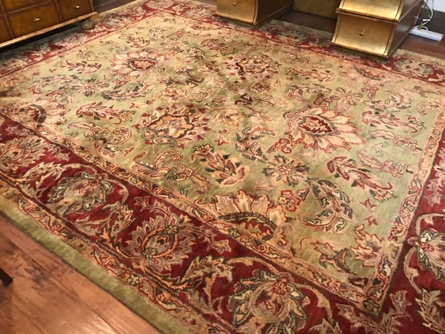 100 Wool Pile Area Rug 7' X 9'