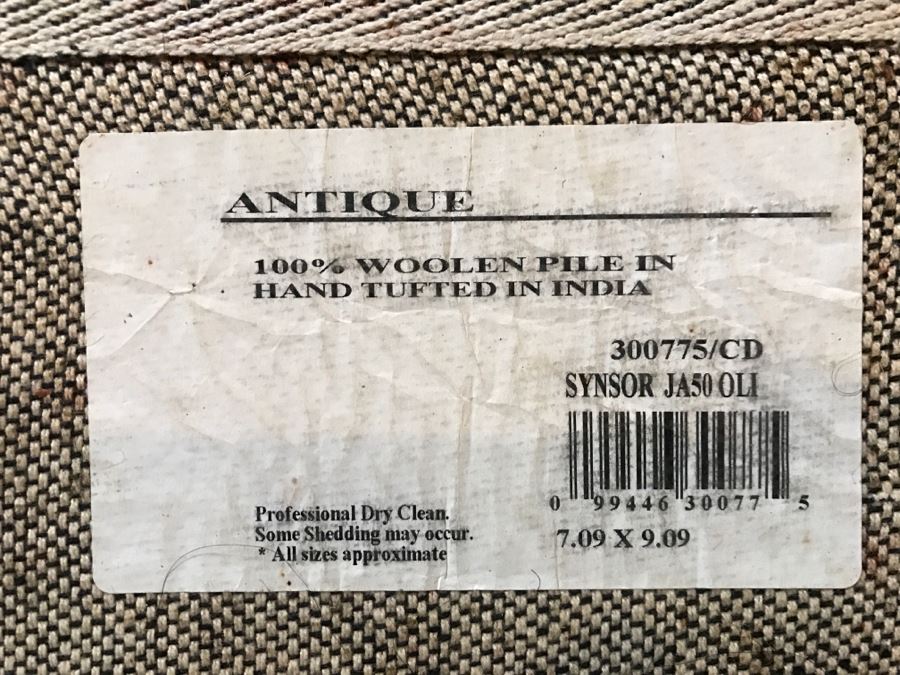 100% Wool Pile Area Rug 7' X 9' [Photo 10]