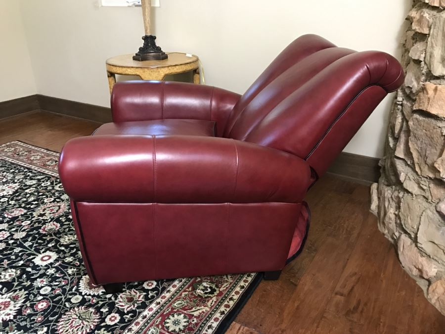 Reclining Armchair [Photo 2]