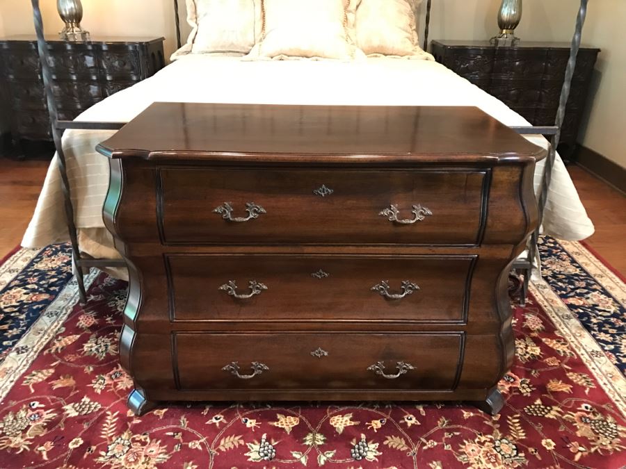 INCA Power Ride TV Lift With Remote (Use As Safe) Note That One Of Faux Pulls Is Damaged [Photo 7]