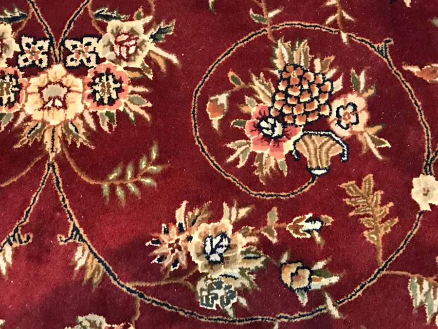 100% Silk And Wool Pile Rug 10' X 14' [Photo 14]