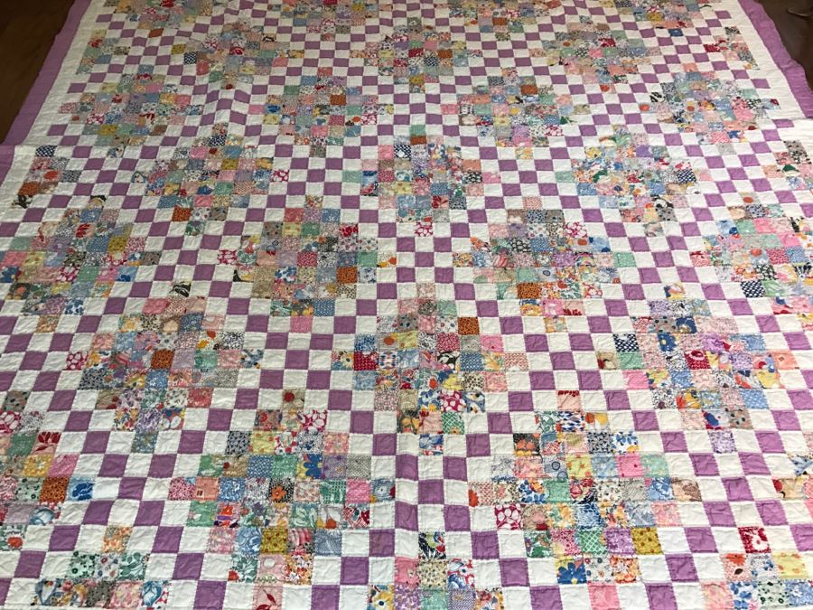 Vintage Handmade Quilt [Photo 2]