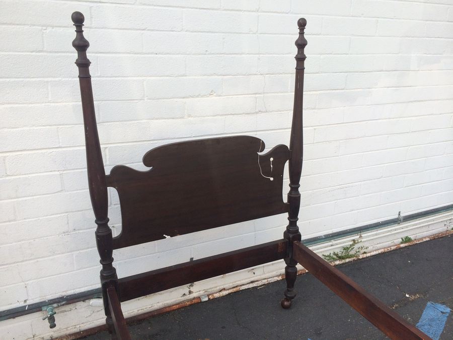 Twin Headboard and Footboard with Rails [Photo 3]