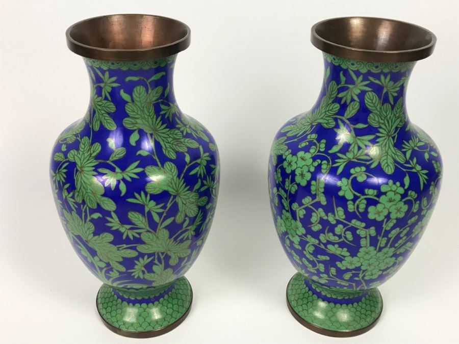 Pair Of Chinese Cloisonne Vases [Photo 3]