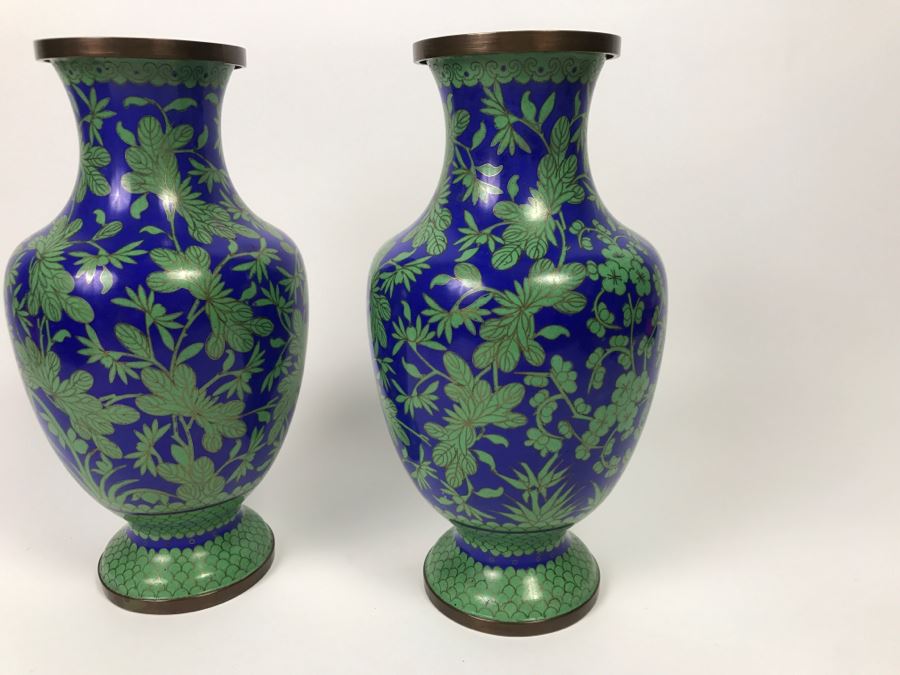 Pair Of Chinese Cloisonne Vases [Photo 7]