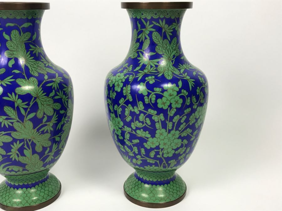 Pair Of Chinese Cloisonne Vases [Photo 4]