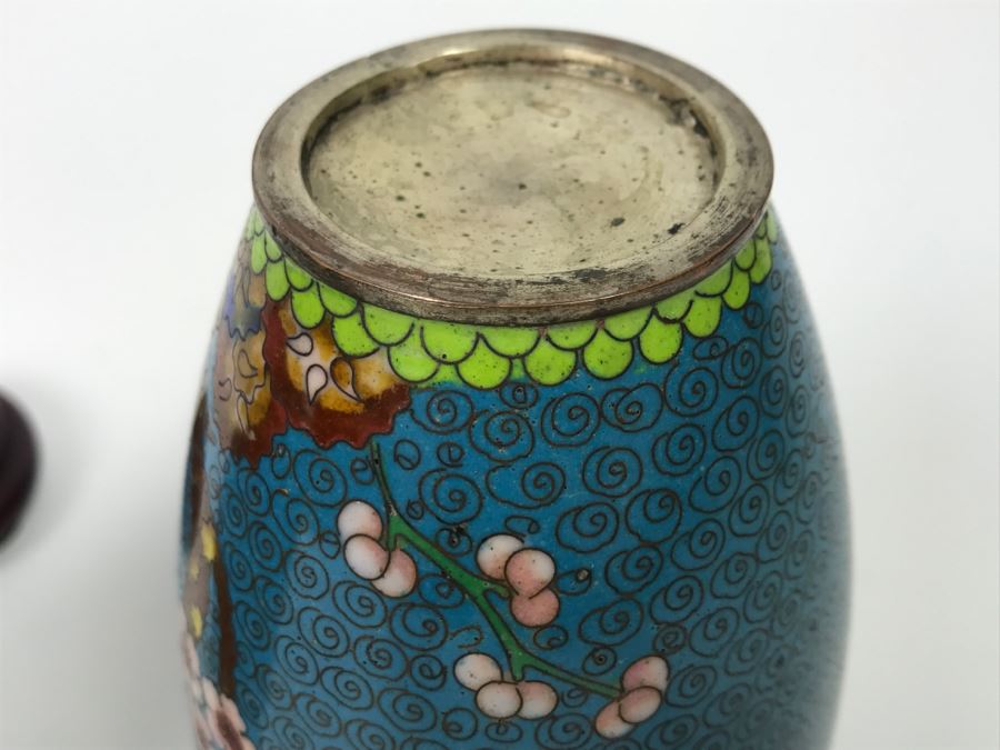 Pair Of Vintage Chinese Cloisonne Vases On Wooden Stands [Photo 13]