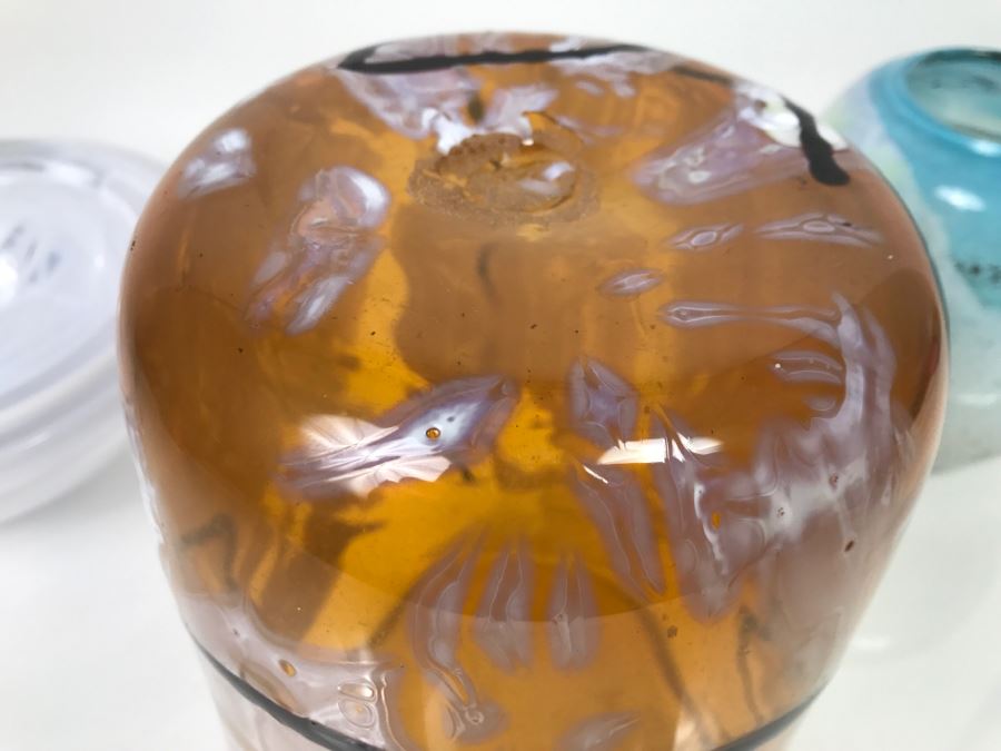 Set Of (3) Art Glass Pieces (2) Vases And (1) Bowl [Photo 12]