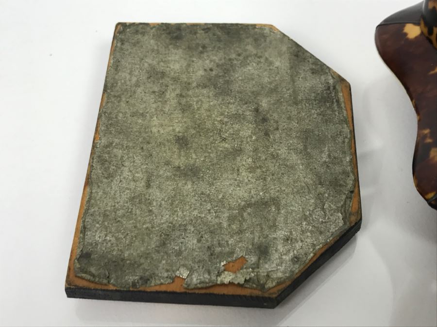 Antique Tortoiseshell Tea Caddy Box With Metal Inlay [Photo 29]