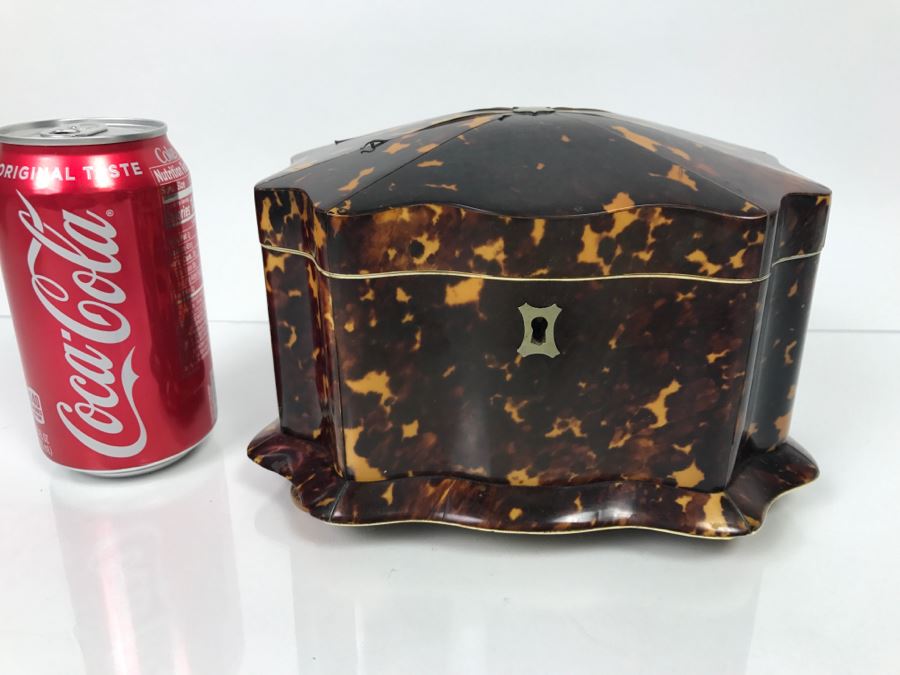 Antique Tortoiseshell Tea Caddy Box With Metal Inlay [Photo 2]
