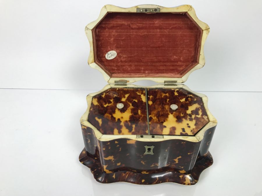 Antique Tortoiseshell Tea Caddy Box With Metal Inlay [Photo 1]