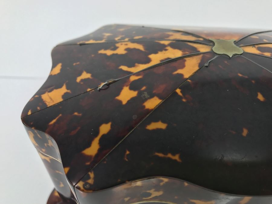 Antique Tortoiseshell Tea Caddy Box With Metal Inlay [Photo 20]