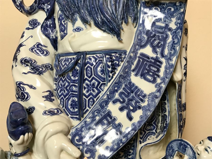 Huge Signed Chinese Blue And White Porcelain Figure With Boys And Wooden Stand [Photo 18]