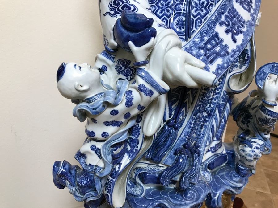 Huge Signed Chinese Blue And White Porcelain Figure With Boys And Wooden Stand [Photo 3]