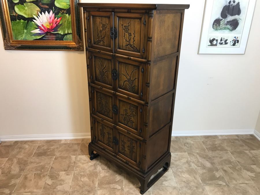 Wooden Chinoiserie 4-Drawer Cabinet Great For A Bar [Photo 9]