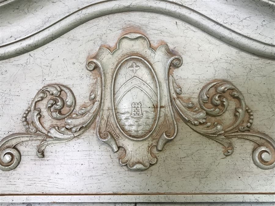 Vintage Light Blue Wooden China Cabinet [Photo 4]