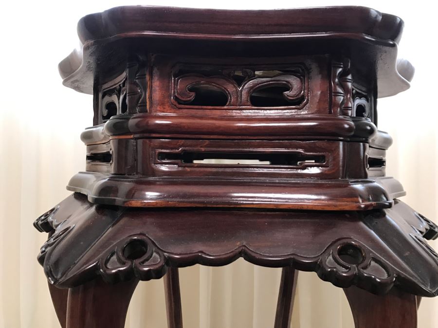 Chinese Rosewood Stand Retailed For $659 [Photo 8]