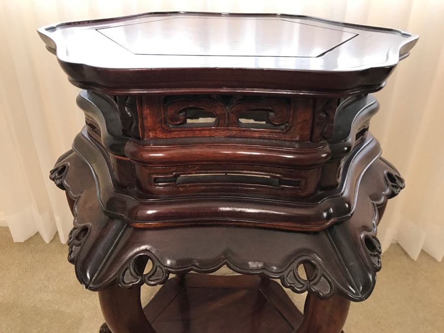 Chinese Rosewood Stand Retailed For $659 [Photo 3]