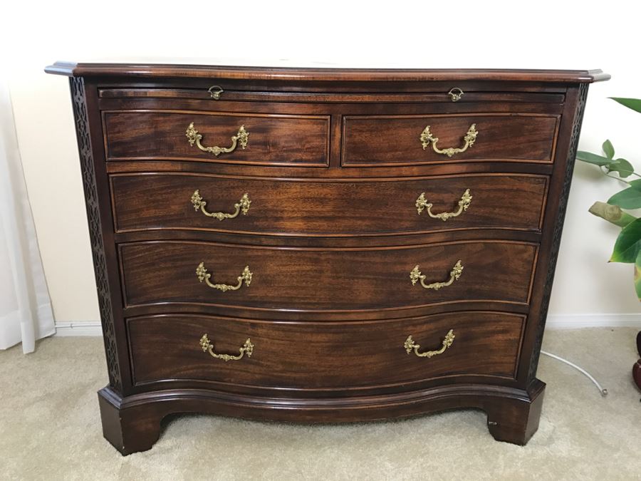 Mastercraft Interiors Bowfront Chest Of Drawers Dresser [Photo 2]