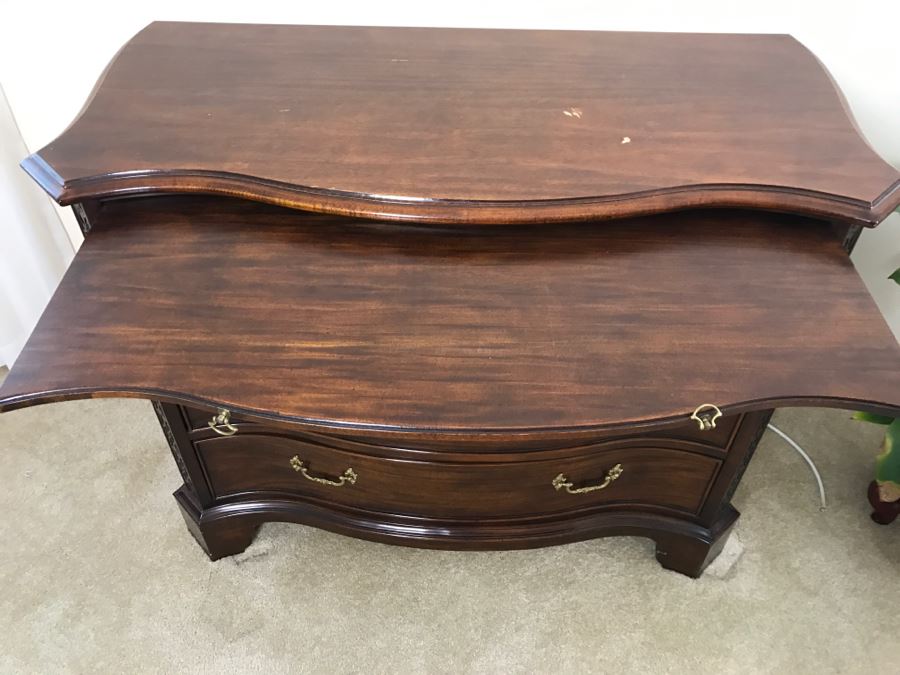 Mastercraft Interiors Bowfront Chest Of Drawers Dresser [Photo 9]