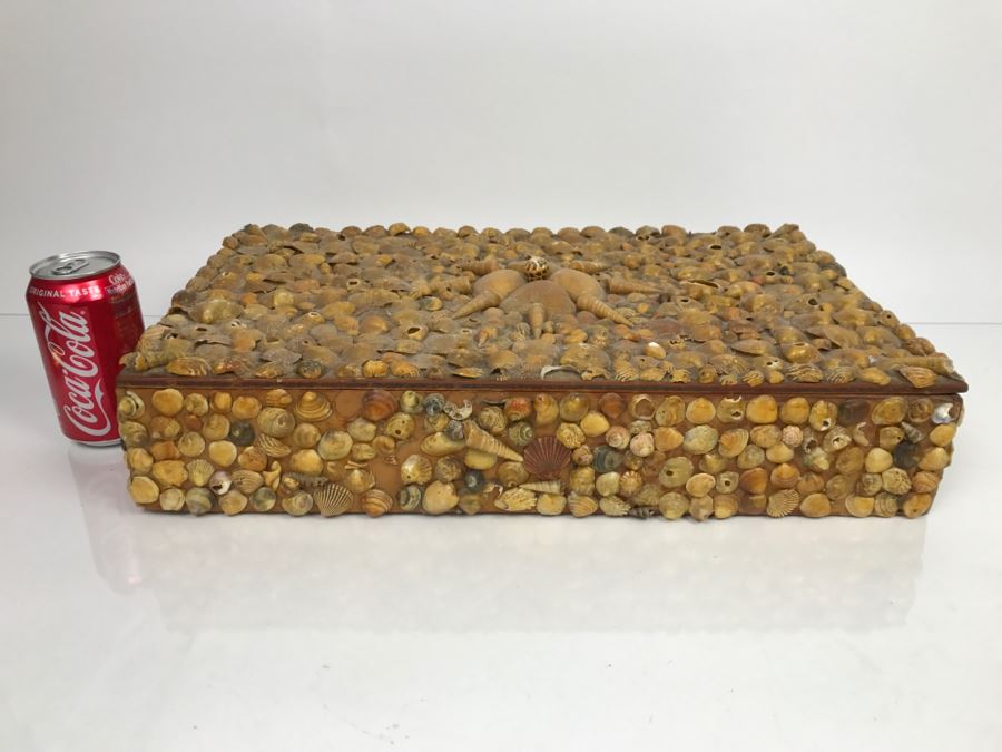 Vintage Seashell Box [Photo 2]
